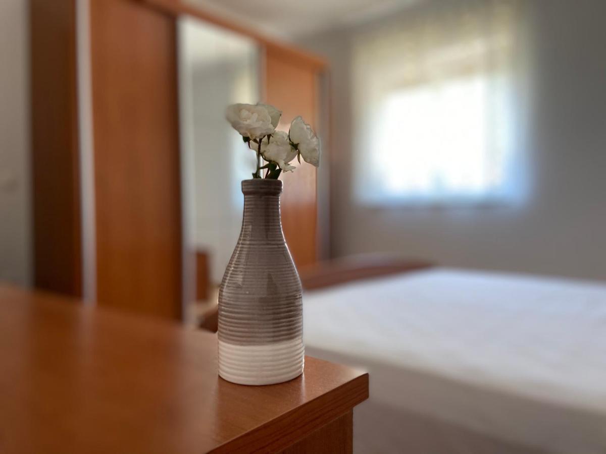 Apartments Pijaza Banjol ภายนอก รูปภาพ