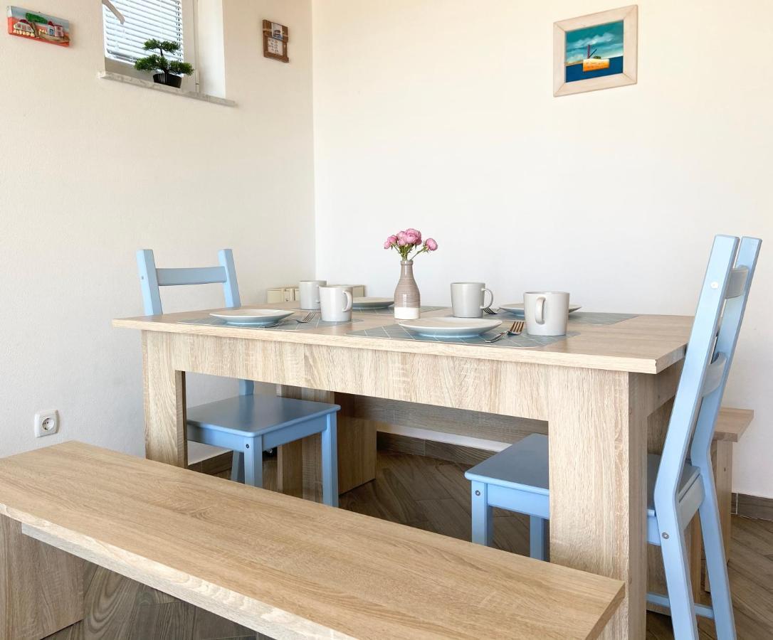 Apartments Pijaza Banjol ภายนอก รูปภาพ